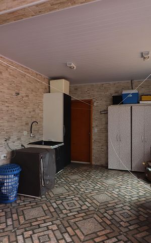 Casa à venda com 200m², 5 quartos e 2 vagasEspaço Gourmet e Área de Serviço
