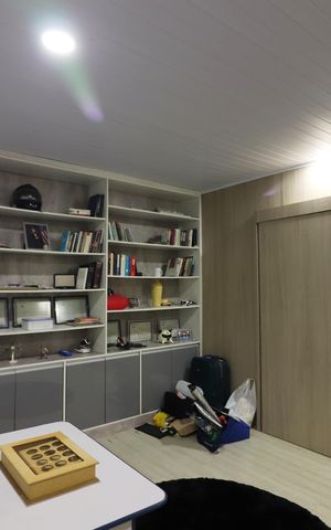 Casa à venda com 200m², 5 quartos e 2 vagasQuarto 4