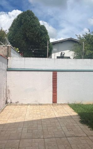 Casa à venda com 295m², 4 quartos e 3 vagas