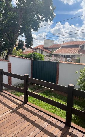 Casa à venda com 295m², 4 quartos e 3 vagas
