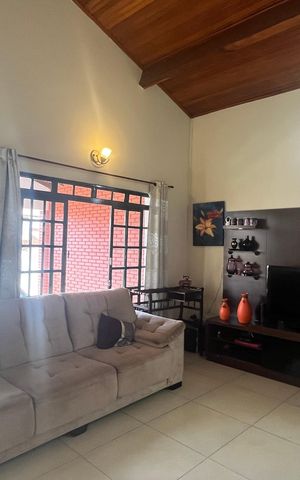 Casa à venda com 295m², 4 quartos e 3 vagas