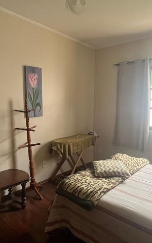 Casa à venda com 295m², 4 quartos e 3 vagas