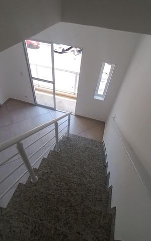 Casa de condomínio para alugar com 108m², 3 quartos e 1 vaga Casa de condomínio para alugar com 108m², 3 quartos e 1 vagaSala