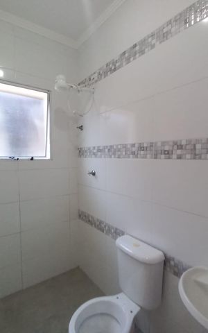 Casa de condomínio para alugar com 108m², 3 quartos e 1 vaga Casa de condomínio para alugar com 108m², 3 quartos e 1 vagaBanheiro