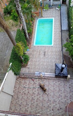 Casa à venda com 500m², 2 quartos e 3 vagas