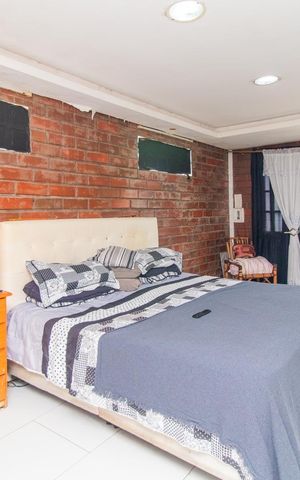 Casa à venda com 500m², 2 quartos e 3 vagas Casa à venda com 500m², 2 quartos e 3 vagasQuarto 2