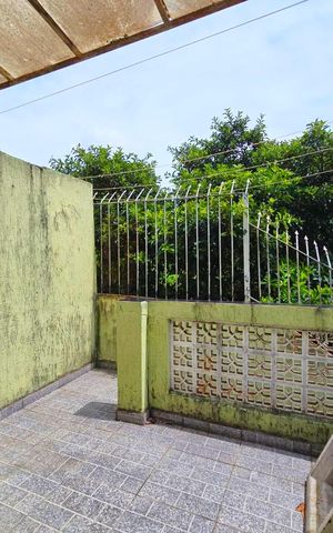 Casa à venda com 260m², 4 quartos e 3 vagas Casa à venda com 260m², 4 quartos e 3 vagas Salão de Festa