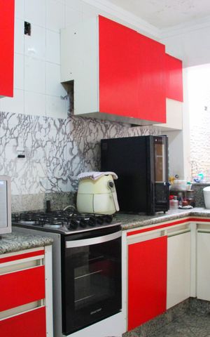 Casa à venda com 260m², 4 quartos e 3 vagasCozinha 