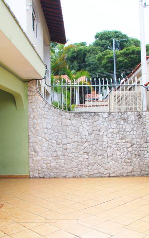 Casa à venda com 260m², 4 quartos e 3 vagasGaragem 
