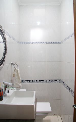 Casa à venda com 260m², 4 quartos e 3 vagasLavabo 