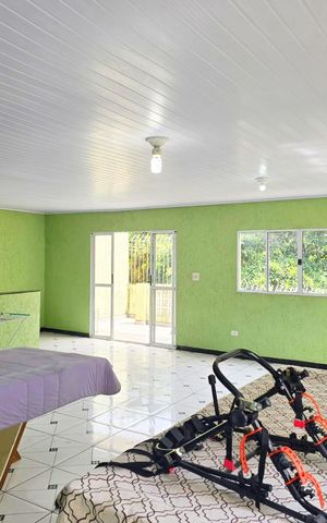 Casa à venda com 260m², 4 quartos e 3 vagas Casa à venda com 260m², 4 quartos e 3 vagas Salão de Festa
