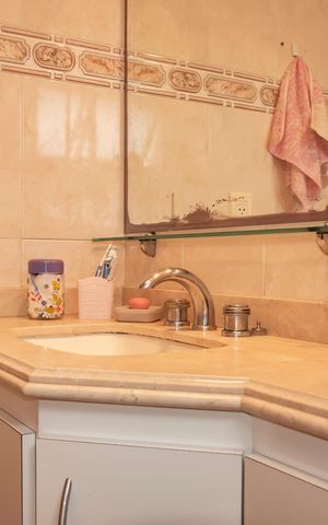 Apartamento à venda com 149m², 3 quartos e 3 vagasBanheiro da Suíte 2