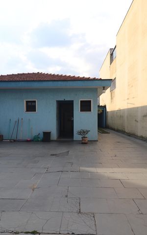 Apartamento à venda com 291m², 4 quartos e 5 vagasQuintal