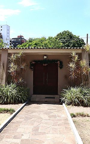 Apartamento à venda com 68m², 2 quartos e sem vagaÁrea comum - Salão de festas