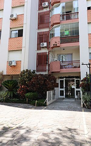 Apartamento à venda com 68m², 2 quartos e sem vagaEntrada do Prédio 