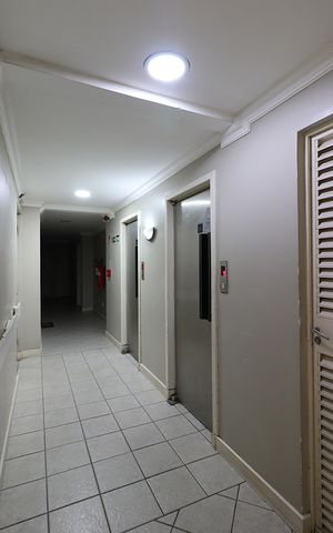 Apartamento à venda com 68m², 2 quartos e sem vagaElevadores