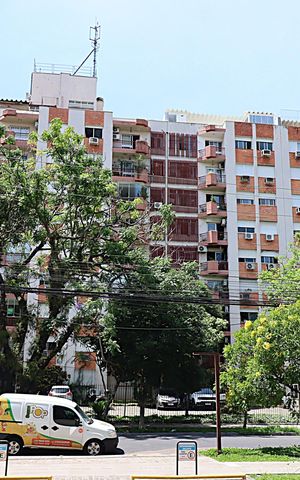 Apartamento à venda com 68m², 2 quartos e sem vagaFachada do Prédio 
