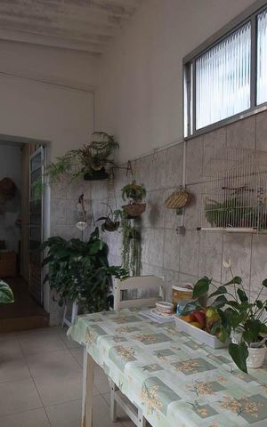 Casa para alugar com 450m², 4 quartos e 3 vagas Casa para alugar com 450m², 4 quartos e 3 vagasÁrea de Serviço