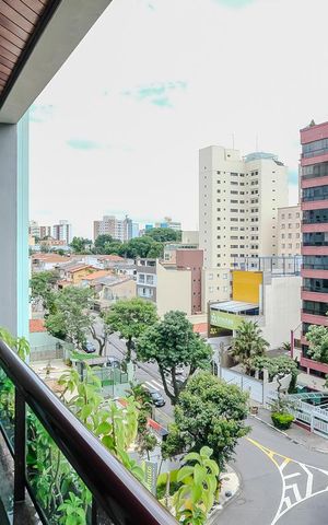 Apartamento à venda com 158m², 3 quartos e 2 vagasVaranda