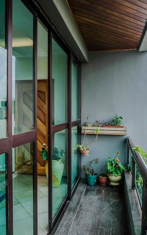 Apartamento à venda com 158m², 3 quartos e 2 vagasVaranda