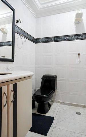 Apartamento à venda com 158m², 3 quartos e 2 vagasBanheiro da suíte 2