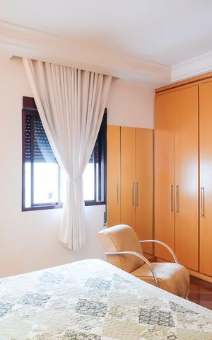 Apartamento à venda com 158m², 3 quartos e 2 vagasSuíte 1