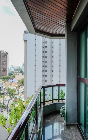 Apartamento à venda com 158m², 3 quartos e 2 vagasVaranda
