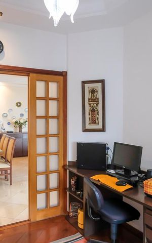 Apartamento à venda com 158m², 3 quartos e 2 vagasEscritório