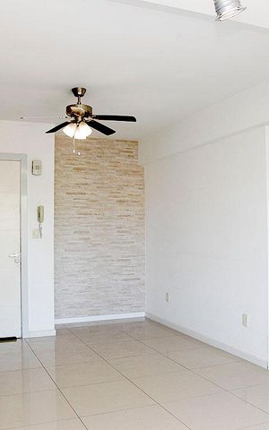 Apartamento à venda com 58m², 2 quartos e 2 vagasSala