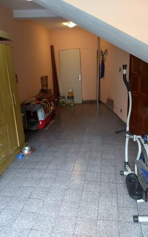 Casa à venda com 128m², 3 quartos e 1 vaga Casa à venda com 128m², 3 quartos e 1 vagaÁrea externa