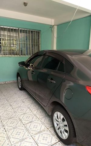 Casa à venda com 128m², 3 quartos e 1 vaga Casa à venda com 128m², 3 quartos e 1 vagaGaragem