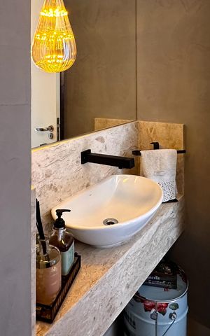 Apartamento à venda com 149m², 2 quartos e 2 vagas Apartamento à venda com 149m², 2 quartos e 2 vagasLavabo