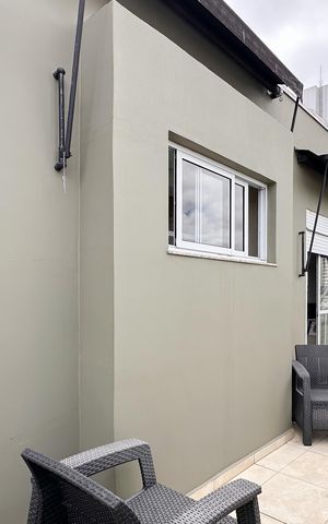 Apartamento à venda com 149m², 2 quartos e 2 vagas Apartamento à venda com 149m², 2 quartos e 2 vagasSacada dos Quartos