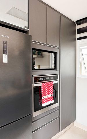 Apartamento à venda com 149m², 2 quartos e 2 vagas Apartamento à venda com 149m², 2 quartos e 2 vagasCozinha