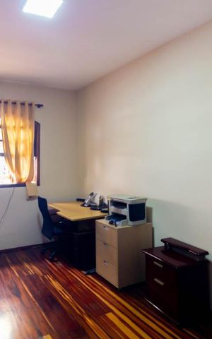 Casa à venda com 350m², 4 quartos e 2 vagasQuarto 3