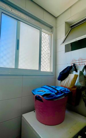Apartamento à venda com 145m², 3 quartos e 1 vaga Apartamento à venda com 145m², 3 quartos e 1 vagaÁrea de Serviço