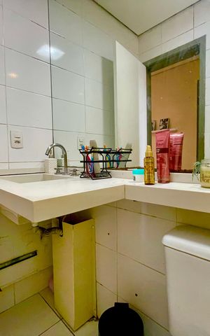 Apartamento à venda com 145m², 3 quartos e 1 vaga Apartamento à venda com 145m², 3 quartos e 1 vagaBanheiro 2