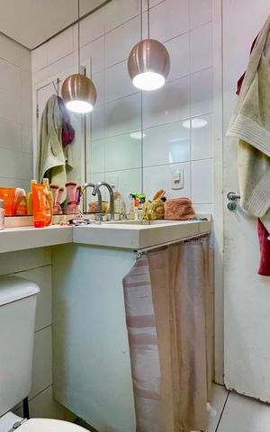 Apartamento à venda com 145m², 3 quartos e 1 vaga Apartamento à venda com 145m², 3 quartos e 1 vagaBanheiro 1