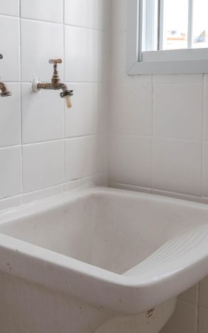Apartamento para alugar com 42m², 2 quartos e 1 vaga Apartamento para alugar com 42m², 2 quartos e 1 vagaCozinha e Área de Serviço