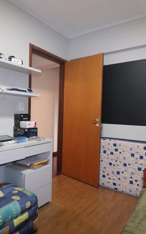 Apartamento à venda com 98m², 3 quartos e 2 vagasQuarto 3