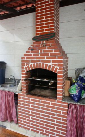 Casa para alugar com 314m², 4 quartos e 5 vagasChurrasqueira