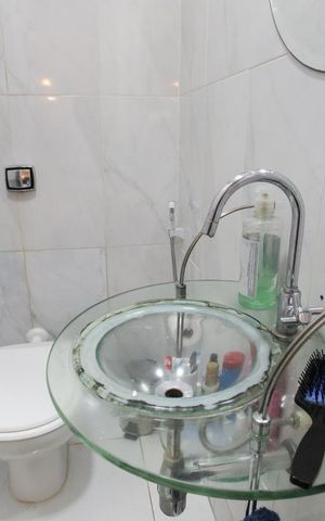 Casa para alugar com 314m², 4 quartos e 5 vagasLavabo