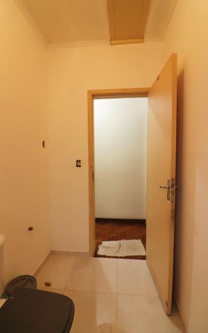 Casa para alugar com 360m², 3 quartos e 4 vagasBanheiro Social