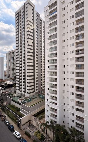 Apartamento à venda com 80m², 2 quartos e 2 vagas Apartamento à venda com 80m², 2 quartos e 2 vagasVista da Varanda