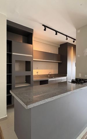 Apartamento à venda com 80m², 2 quartos e 2 vagas Apartamento à venda com 80m², 2 quartos e 2 vagasCozinha
