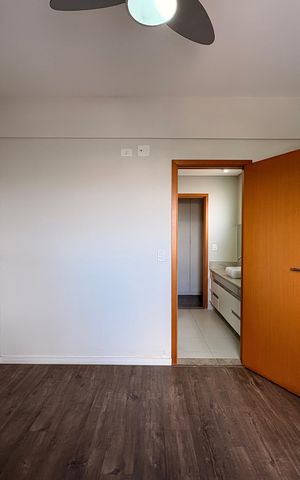 Apartamento à venda com 80m², 2 quartos e 2 vagas Apartamento à venda com 80m², 2 quartos e 2 vagasSuite