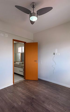 Apartamento à venda com 80m², 2 quartos e 2 vagas Apartamento à venda com 80m², 2 quartos e 2 vagasSuite