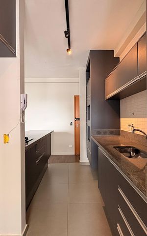 Apartamento à venda com 80m², 2 quartos e 2 vagas Apartamento à venda com 80m², 2 quartos e 2 vagasCozinha
