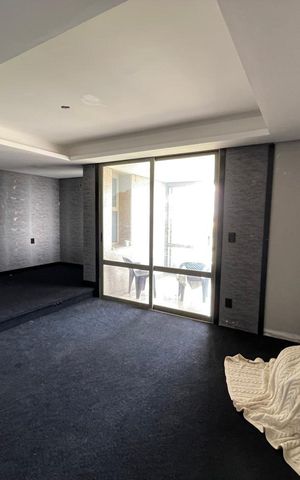 Apartamento para alugar com 320m², 4 quartos e 5 vagas Apartamento para alugar com 320m², 4 quartos e 5 vagasEspaço de cinema