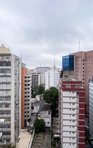 Apartamento à venda com 64m², 2 quartos e 2 vagas Apartamento à venda com 64m², 2 quartos e 2 vagasVaranda